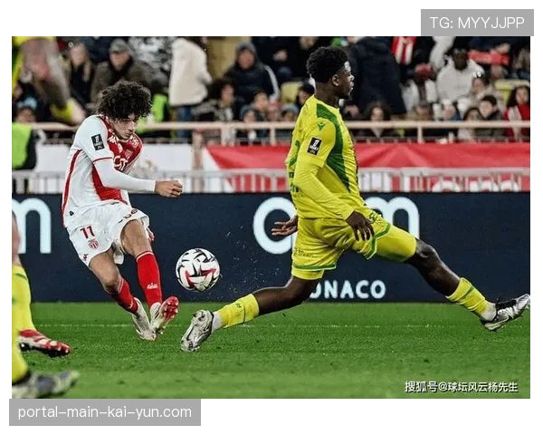 摩纳哥让二追三逆转朗斯 高位逼抢与快速反击成胜负关键