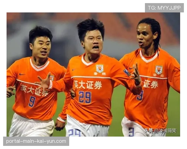 李金羽铁人利用姆本扎热菲尼奥速度 强调断球快速转换